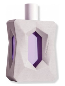 ArianaGrandeGodIsAWomanPerfumeriaErbel